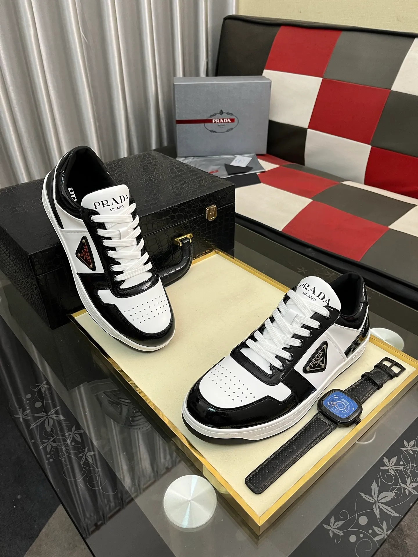 Men's shoes 💰560⌚️⌚️【PRADA】Prada - high-end quality original order 🔍🔍🔍 casual sports shoes - upper: 🔝 Nappa calfskin, brand high satin hollow canvas, shoe body sewn brand metal fasteners, tongue injection molded brand logo - lining: water-dyed cowhide - outsole: ultra-light TPU foam rubber; two-color molded outsole -Ultra-high quality control and fine workmanship: highlighted (high-end, extravagance, and class) -Size: 38-444️⃣colors available